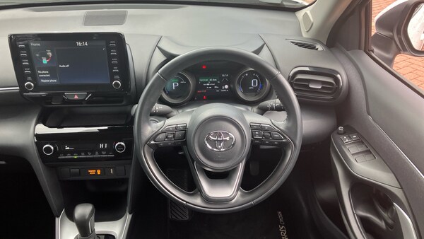 Used Toyota Yaris Cross 2022 for sale - 75760647: Photo 6