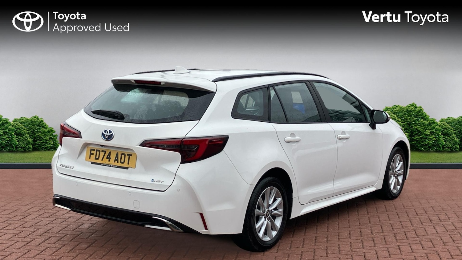 Used Toyota Corolla 2024 for sale - 76192973: Photo 2