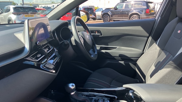 Used Toyota C-HR 2023 for sale - 76222167: Photo 10