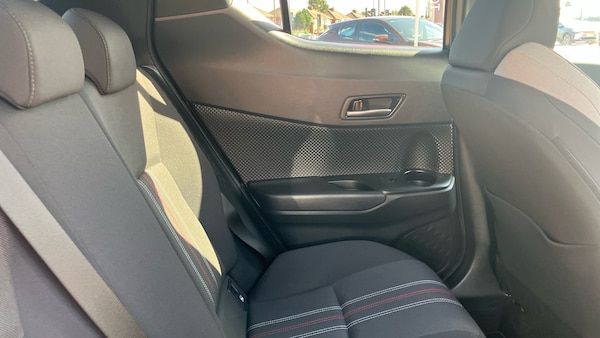 Used Toyota C-HR 2023 for sale - 76222167: Photo 12