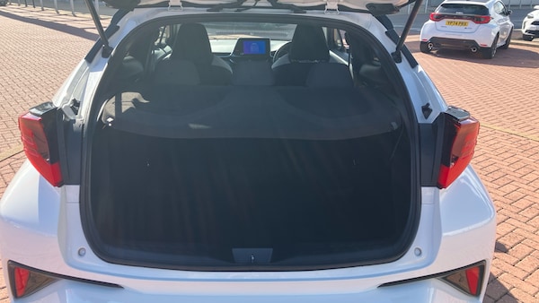 Used Toyota C-HR 2023 for sale - 76222167: Photo 14
