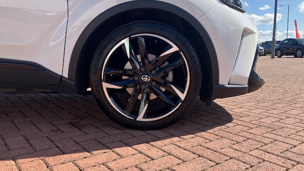 Used Toyota C-HR 2023 for sale - 76222167: Photo 18