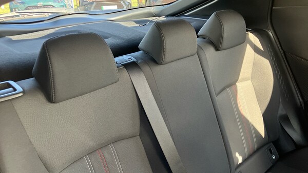 Used Toyota C-HR 2023 for sale - 76222167: Photo 20
