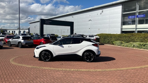 Used Toyota C-HR 2023 for sale - 76222167: Photo 31
