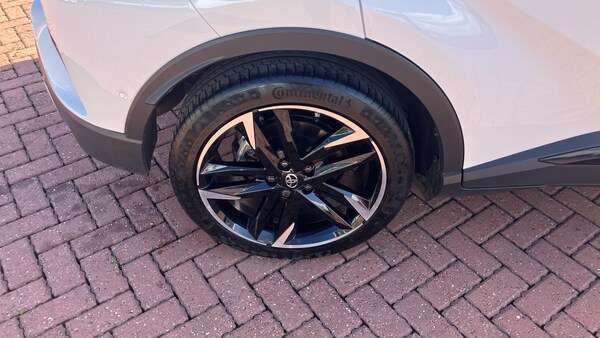 Used Toyota C-HR 2023 for sale - 76222167: Photo 34