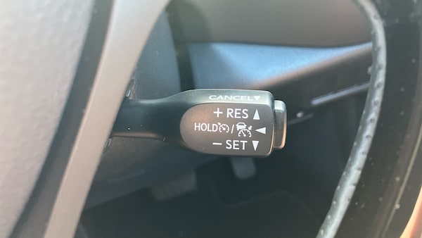 Used Toyota C-HR 2023 for sale - 76222167: Photo 42