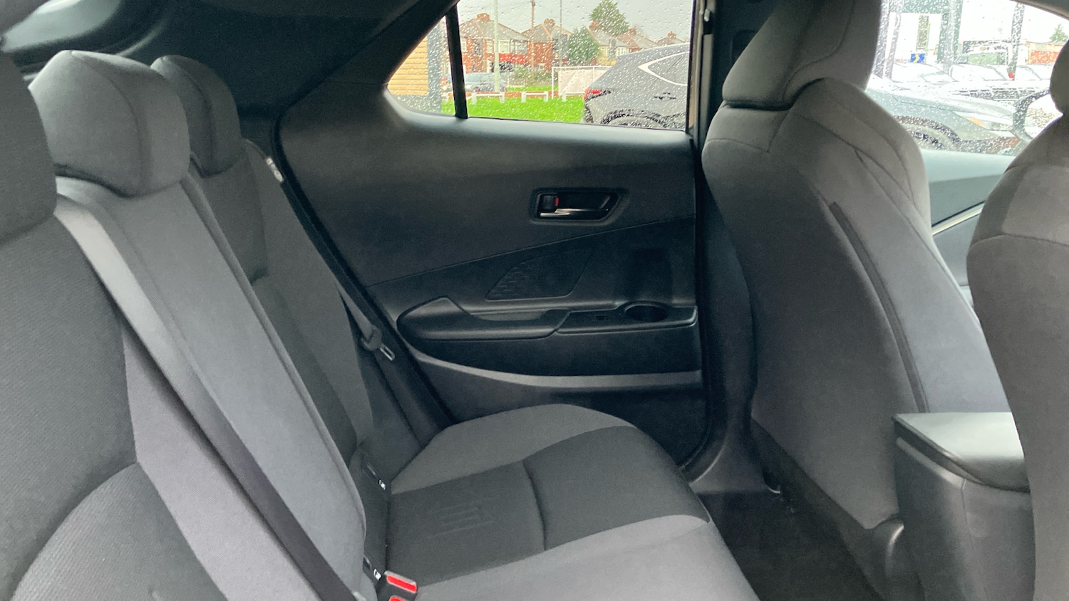 Used Toyota C-HR 2024 for sale - 76694156: Photo 12