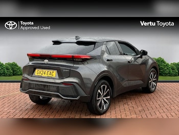 Used Toyota C-HR 2024 for sale - 76694156: Photo