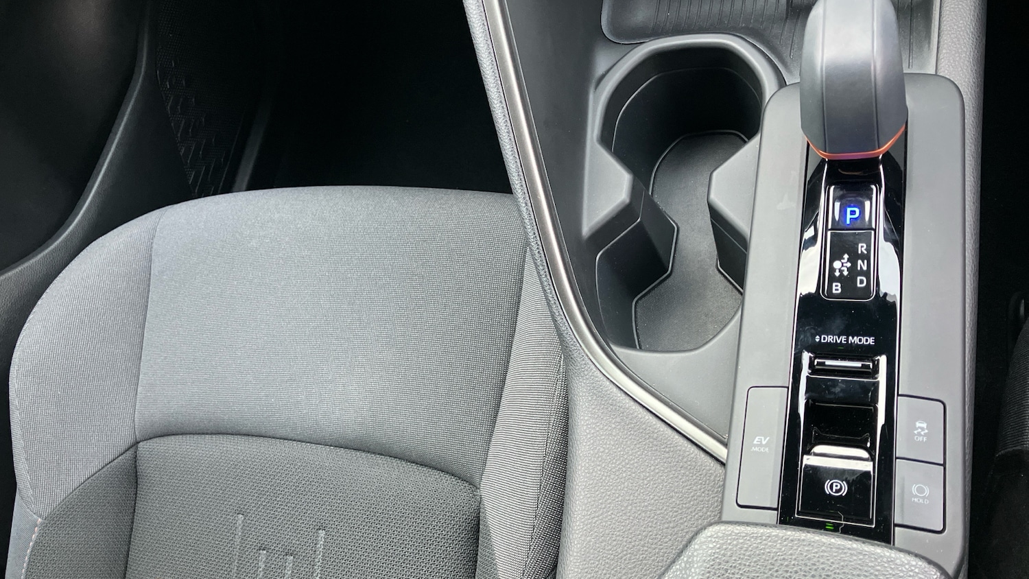 Used Toyota C-HR 2024 for sale - 76694156: Photo 43