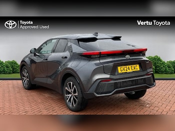 Used Toyota C-HR 2024 for sale - 76694156: Photo