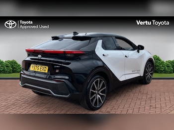 Used Toyota C-HR 2025 for sale - 78802111: Photo