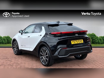 Used Toyota C-HR 2025 for sale - 78802111: Photo