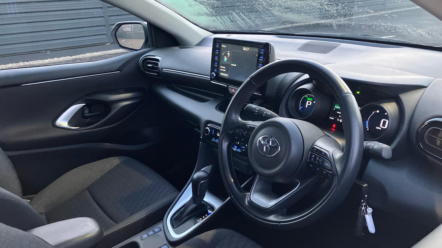 Used Toyota Yaris 2023 for sale - 77519739: Photo 11