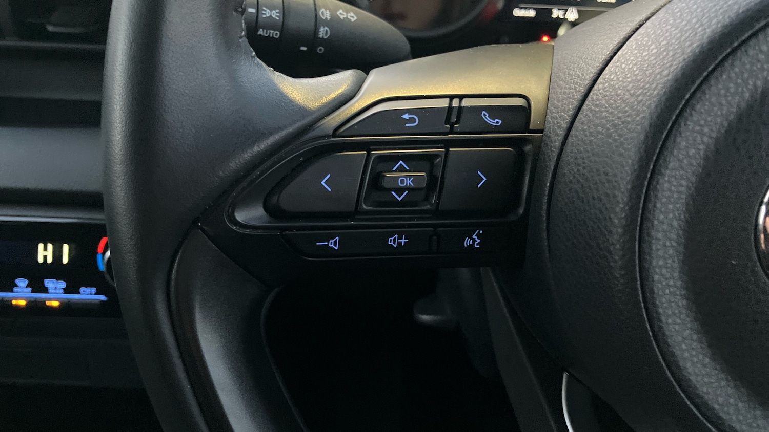 Used Toyota Yaris 2023 for sale - 77519739: Photo 29