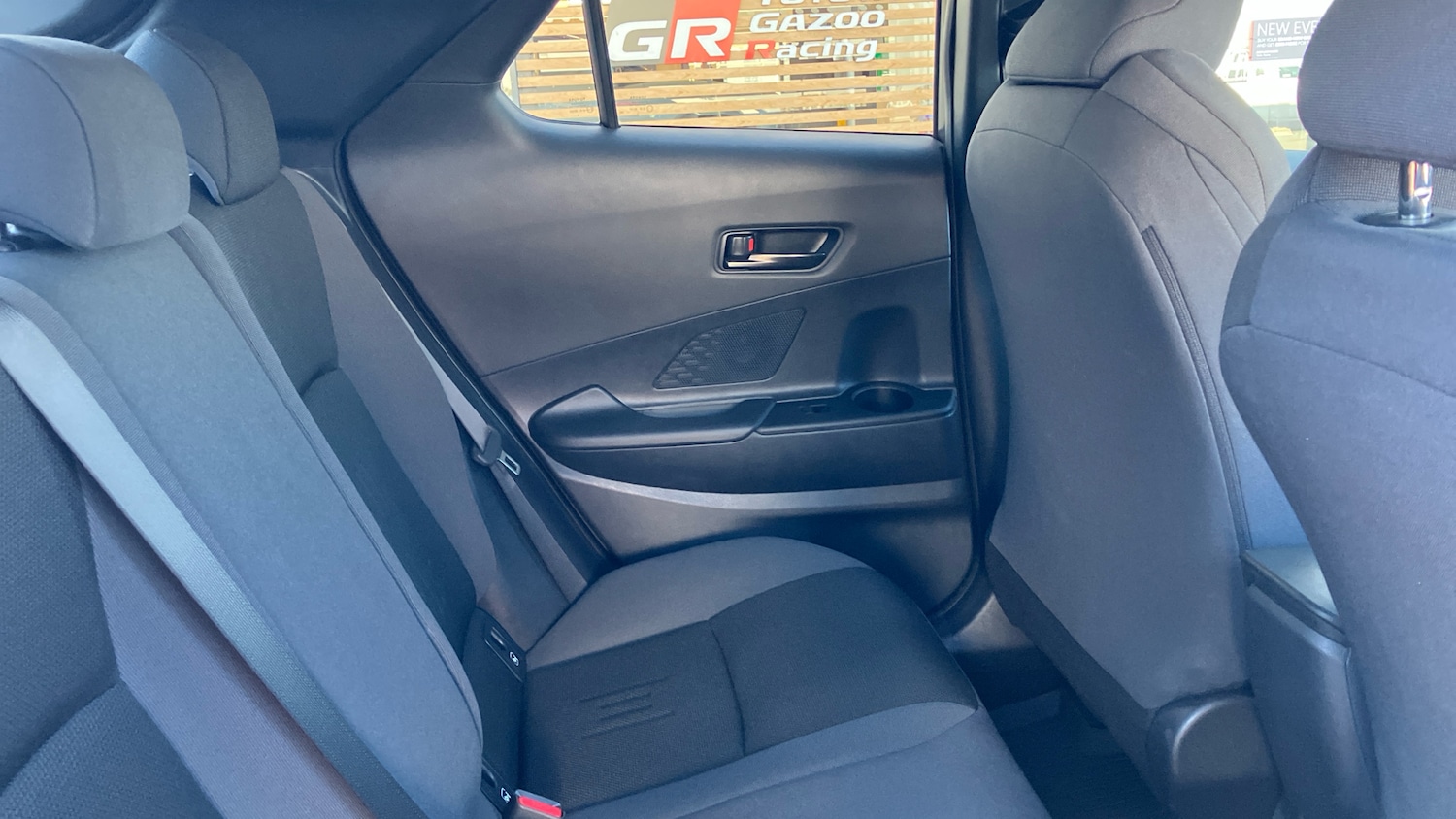 Used Toyota C-HR 2024 for sale - 77931538: Photo 12