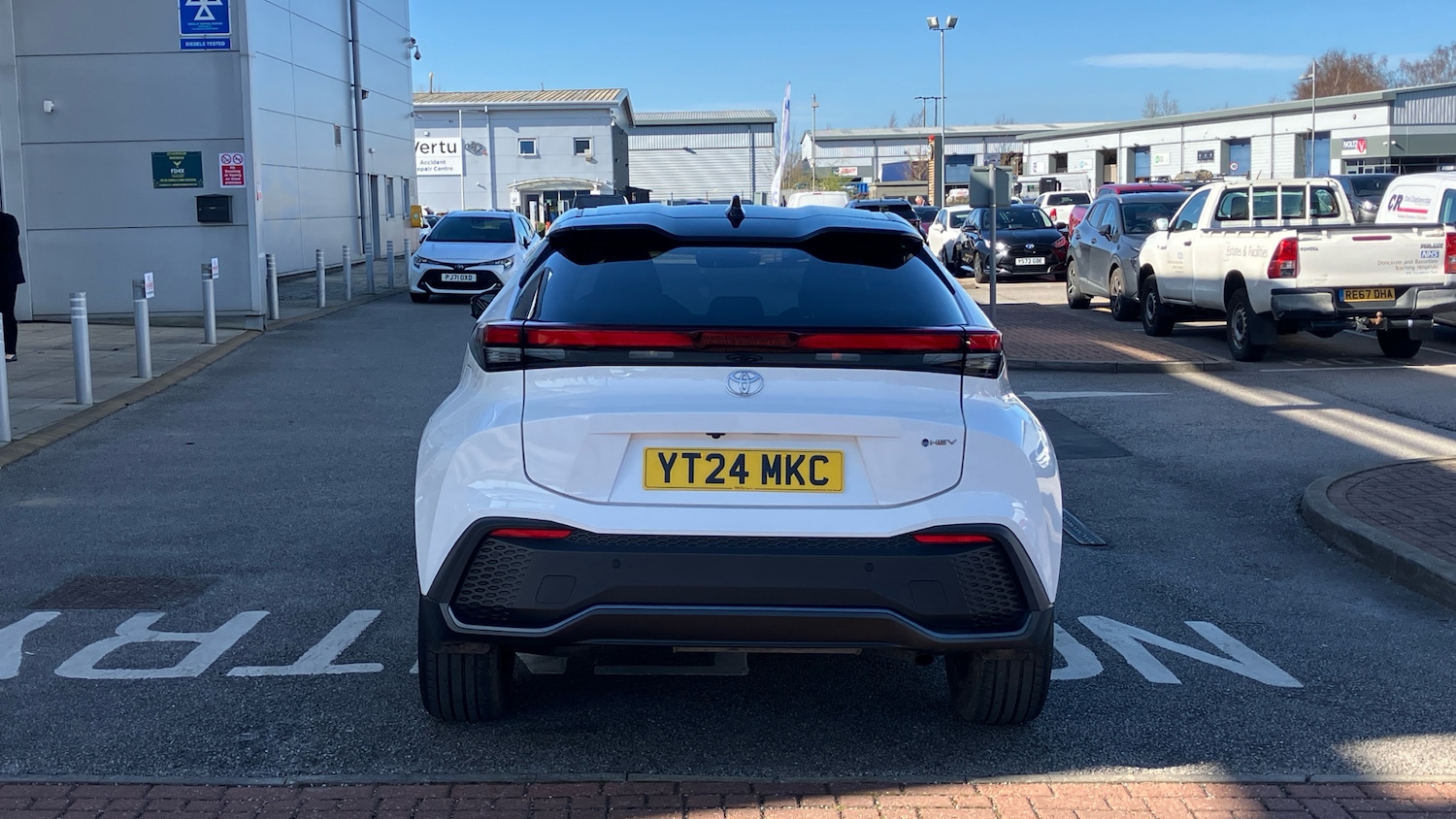 Used Toyota C-HR 2024 for sale - 77931538: Photo 19