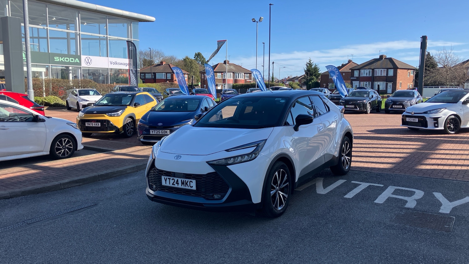 Used Toyota C-HR 2024 for sale - 77931538: Photo 30