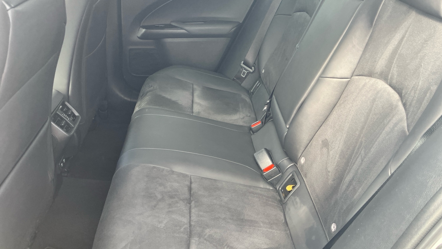 Used Lexus UX 2020 for sale - 76490402: Photo 13