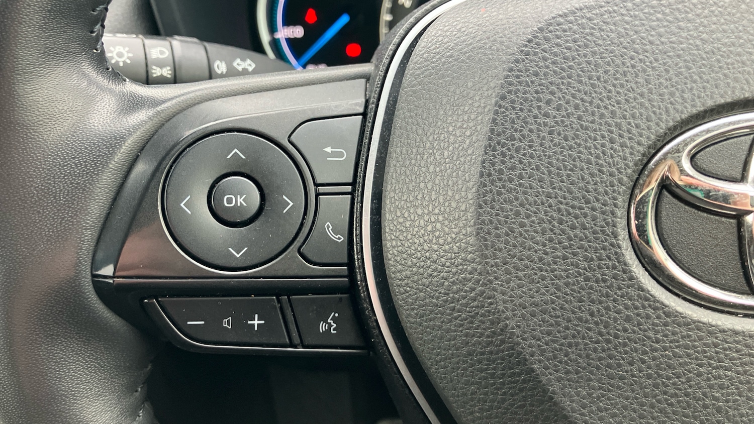 Used Toyota RAV4 2022 for sale - 77732998: Photo 34