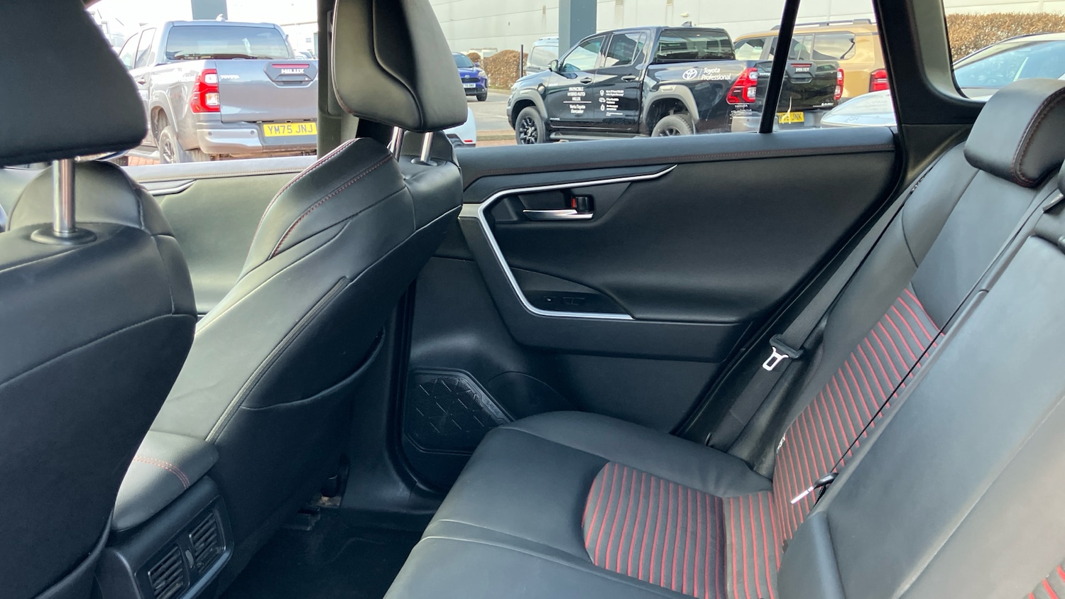 Used Toyota RAV4 2023 for sale - 77830392: Photo 13