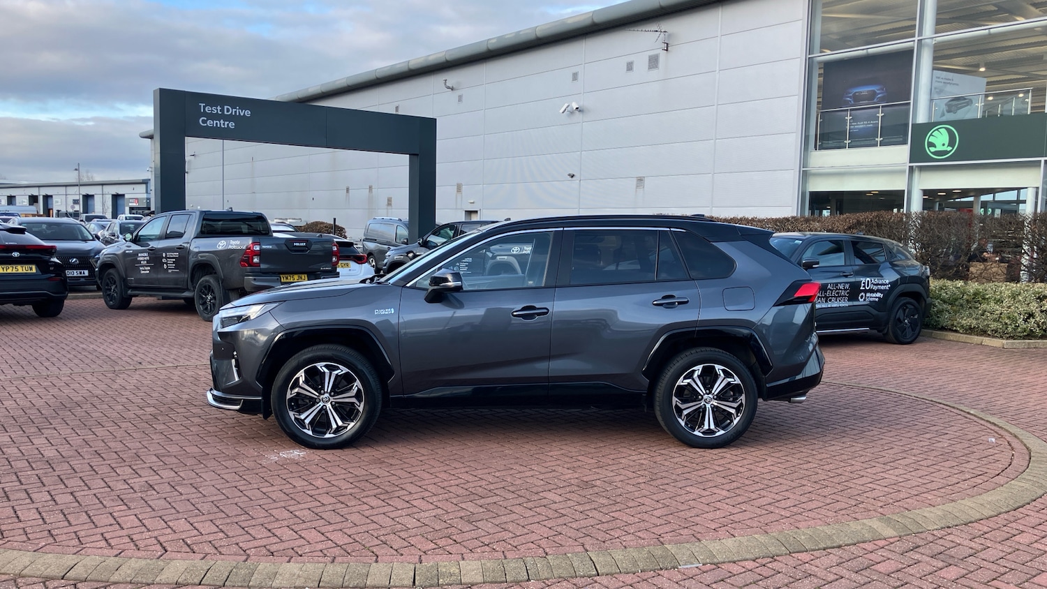 Used Toyota RAV4 2023 for sale - 77830392: Photo 31