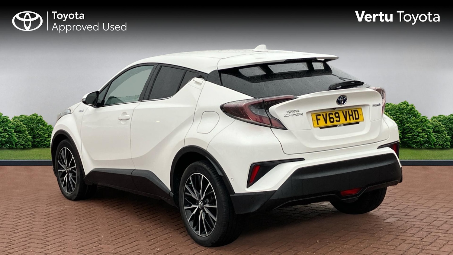 Used Toyota C-HR 2020 for sale - 77829925: Photo 4