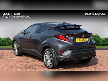 Used Toyota C-HR 2023 for sale - 79546863: Photo