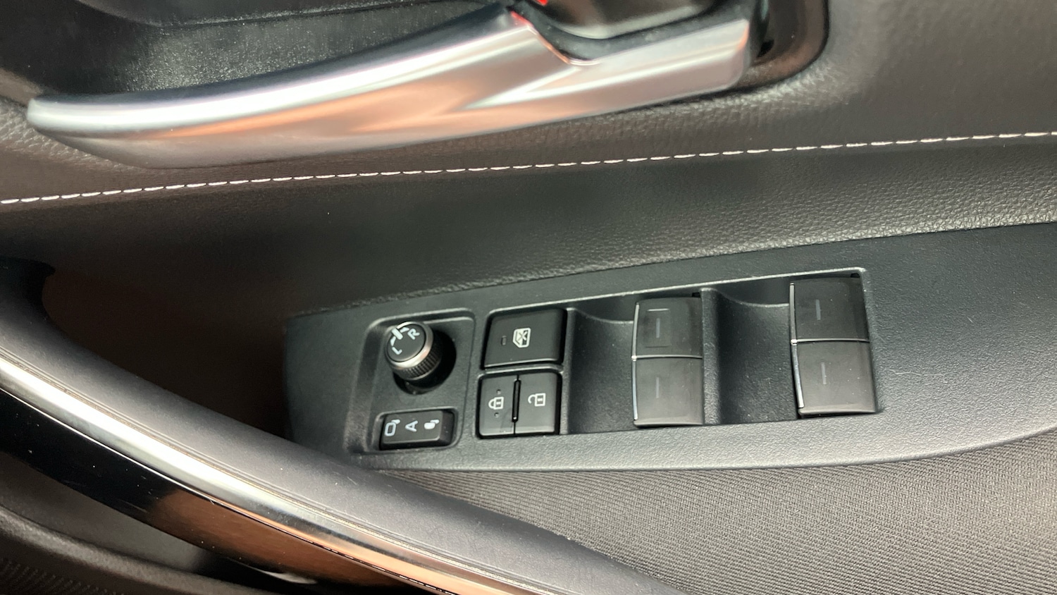 Used Toyota Corolla 2020 for sale - 76127924: Photo 39