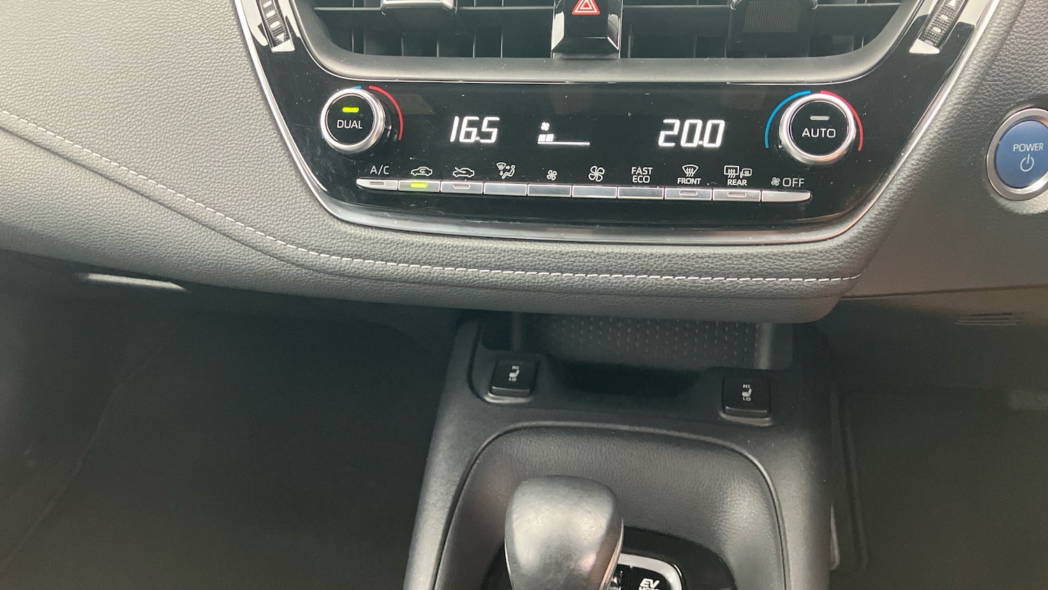 Used Toyota Corolla 2020 for sale - 76127924: Photo 41