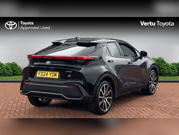 Used Toyota C-HR 2024 for sale - 76273566: Photo