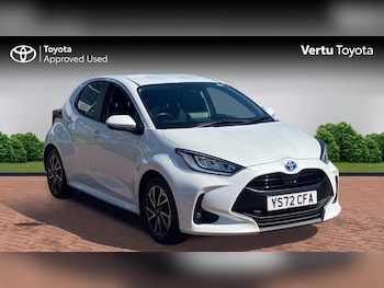 Used Toyota Yaris 2023 for sale - 78357048: Photo