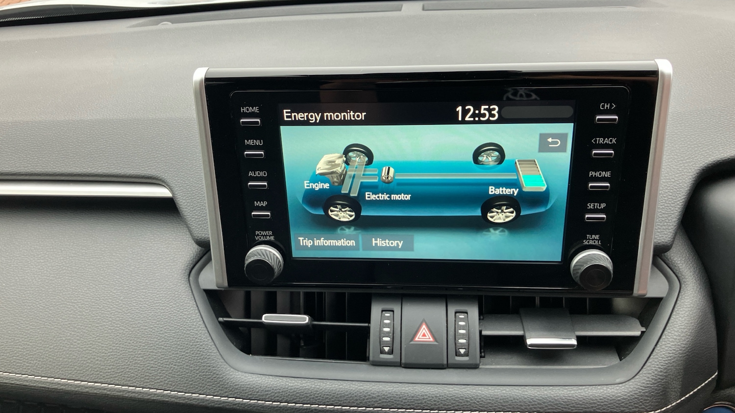 Used Toyota RAV4 2019 for sale - 76505532: Photo 24