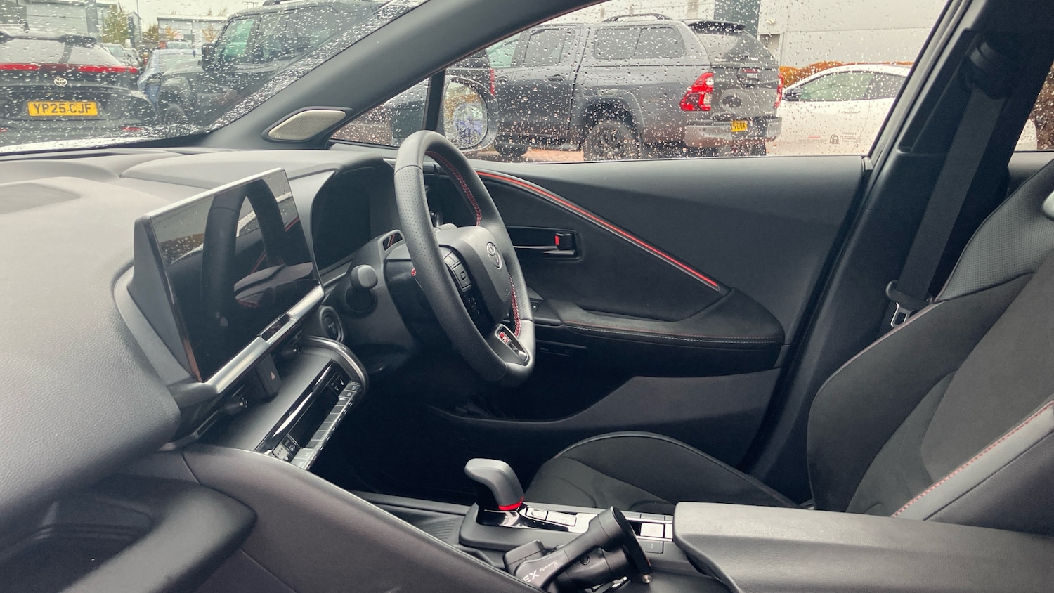Used Toyota C-HR 2025 for sale - 76332709: Photo 10
