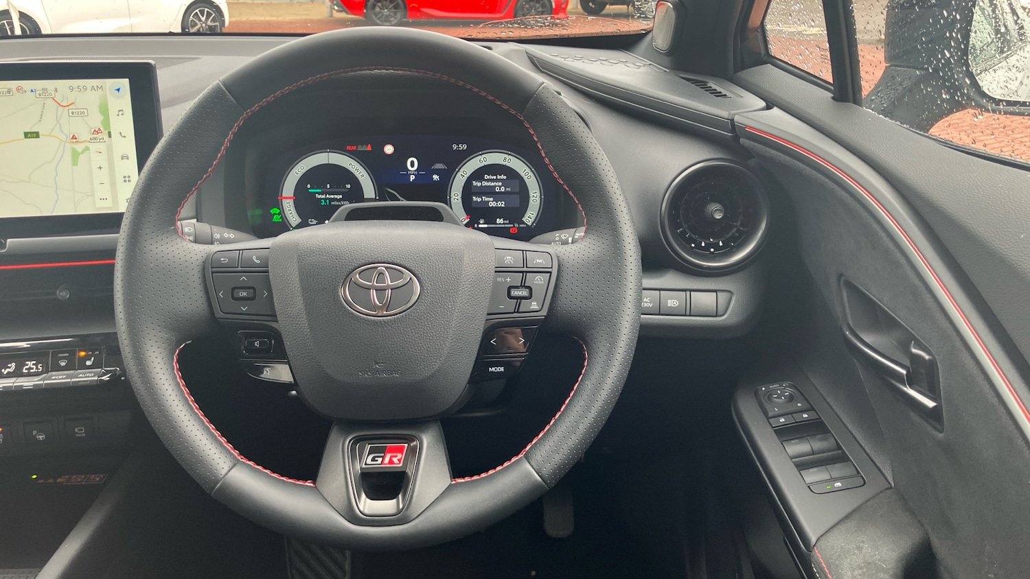 Used Toyota C-HR 2025 for sale - 76332709: Photo 8
