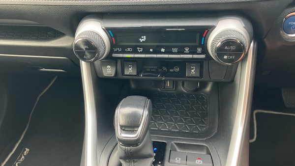 Used Toyota RAV4 2022 for sale - 76253086: Photo 46