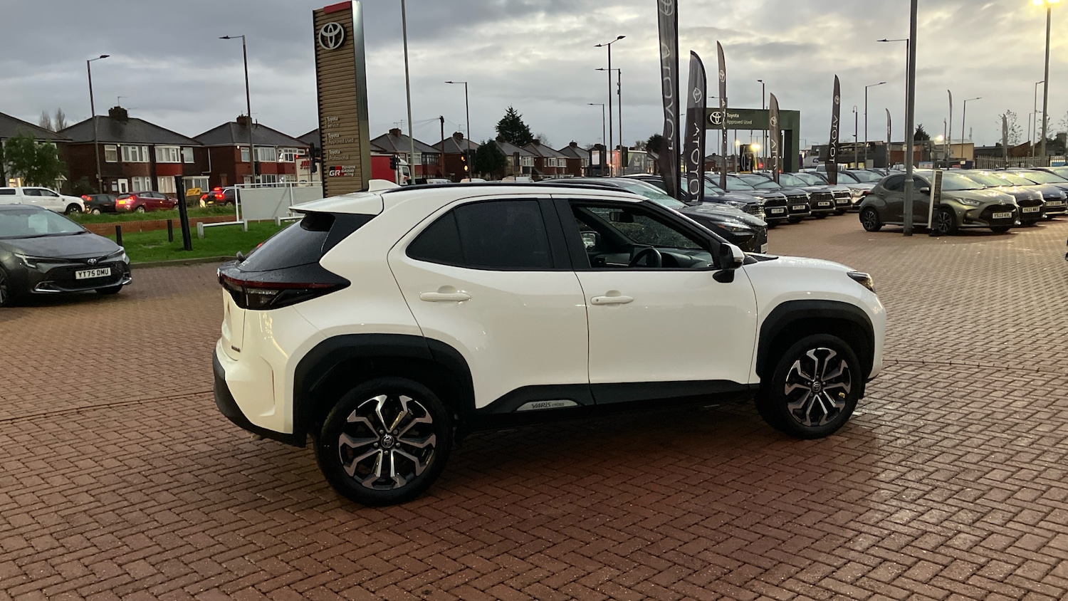 Used Toyota Yaris Cross 2023 for sale - 76640799: Photo 34