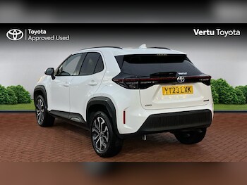 Used Toyota Yaris Cross 2023 for sale - 76640799: Photo