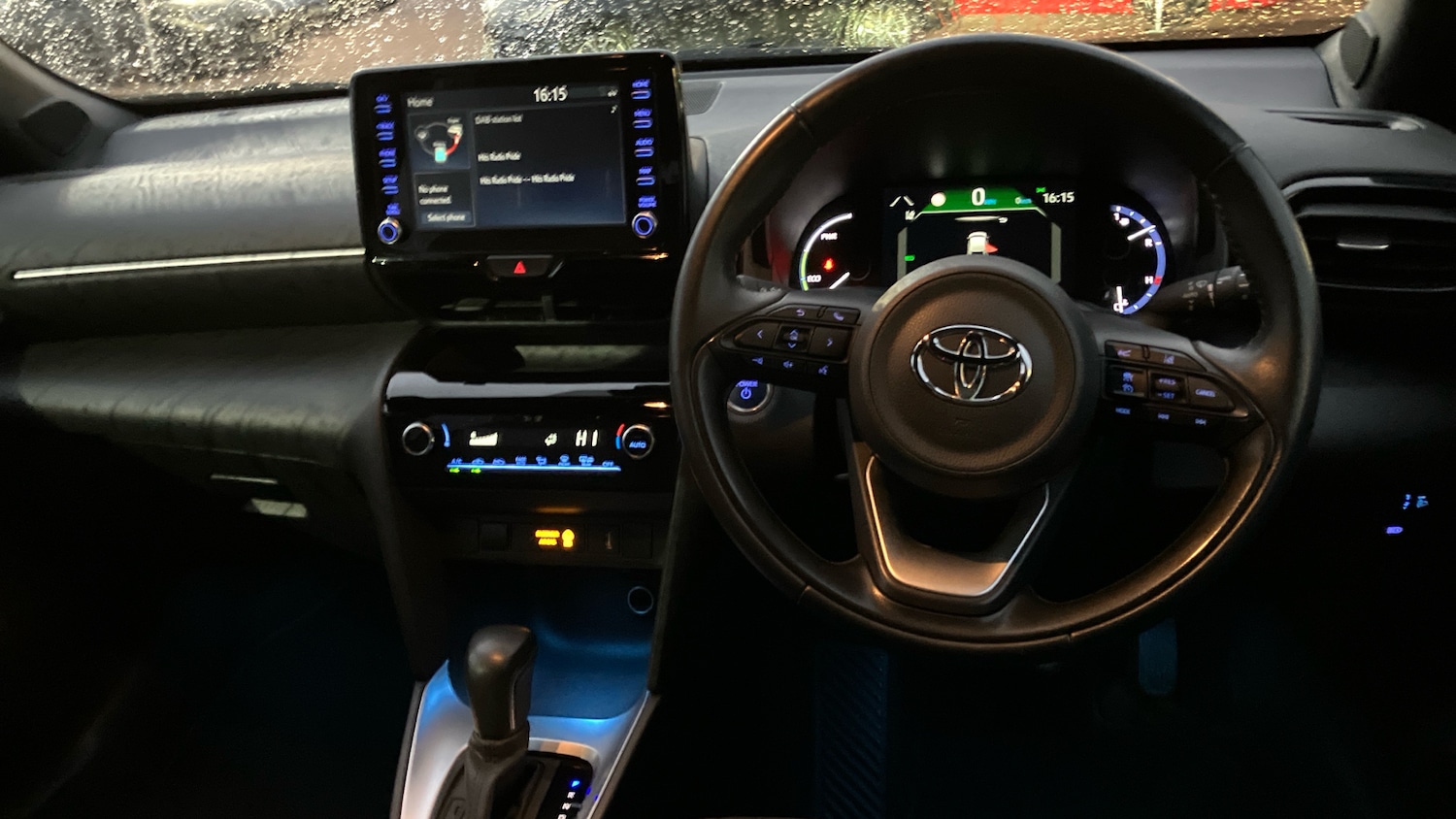 Used Toyota Yaris Cross 2023 for sale - 76640799: Photo 5