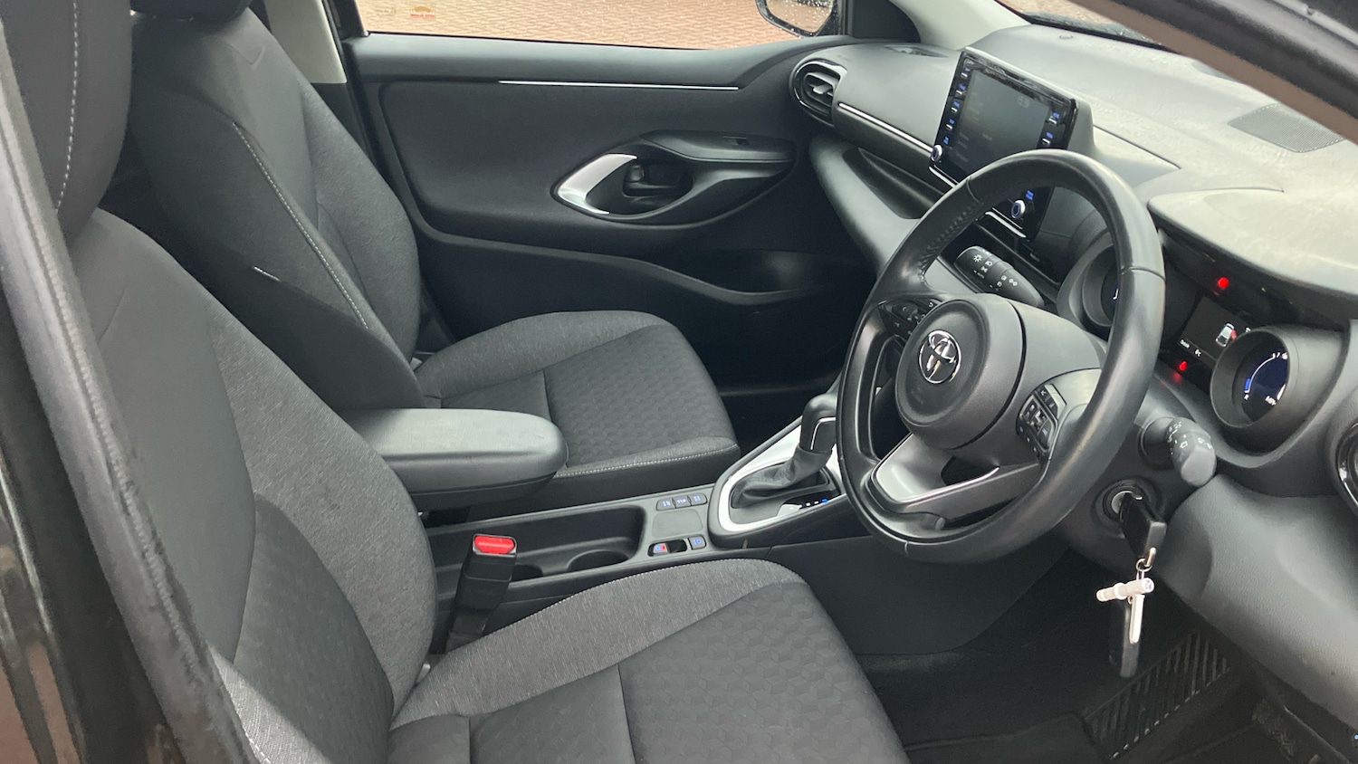 Used Toyota Yaris 2022 for sale - 77434575: Photo 11