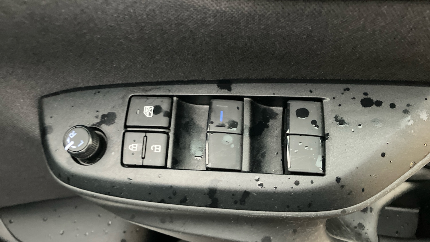 Used Toyota Yaris 2022 for sale - 77434575: Photo 40