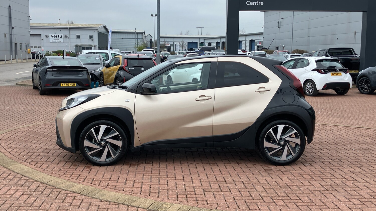 Used Toyota Aygo X 2024 for sale - 77998236: Photo 17