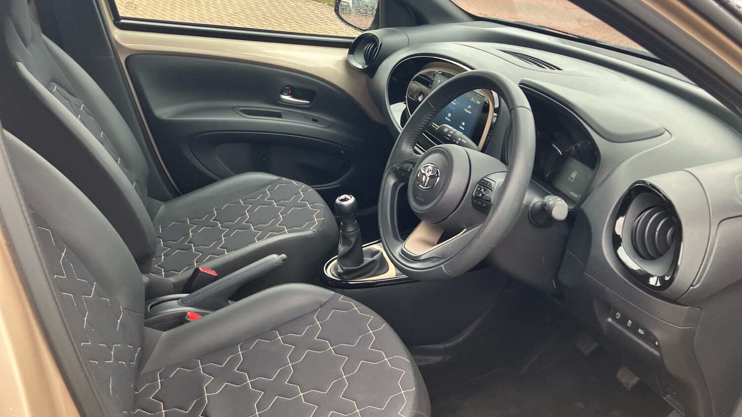 Used Toyota Aygo X 2024 for sale - 77579435: Photo 11