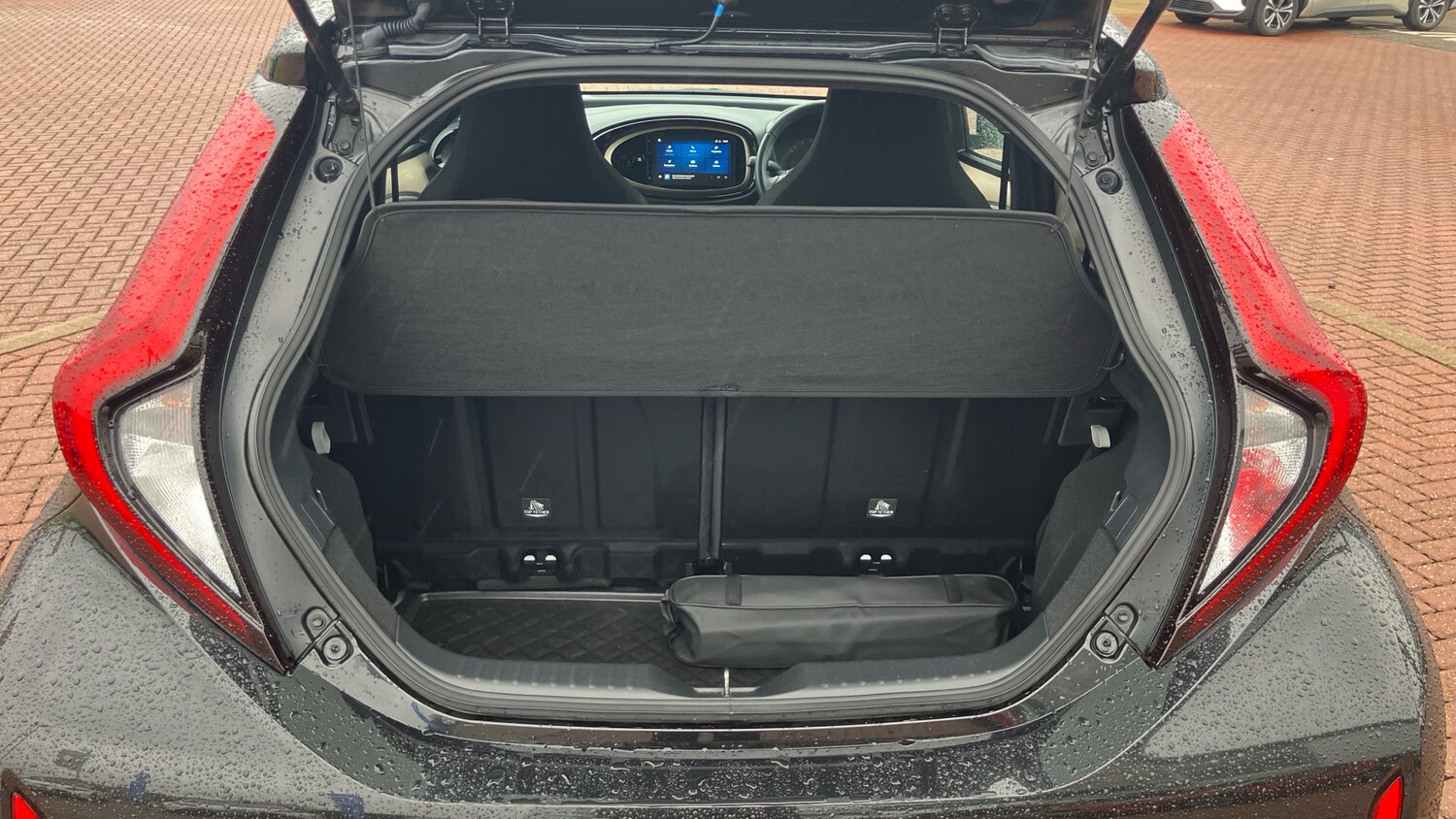 Used Toyota Aygo X 2024 for sale - 77579435: Photo 14