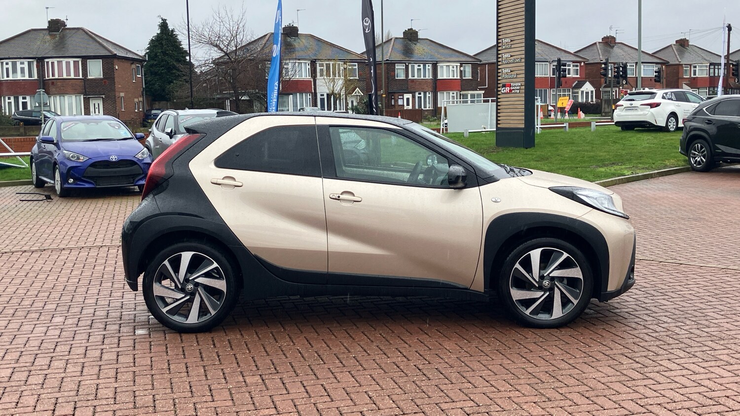 Used Toyota Aygo X 2024 for sale - 77579435: Photo 16