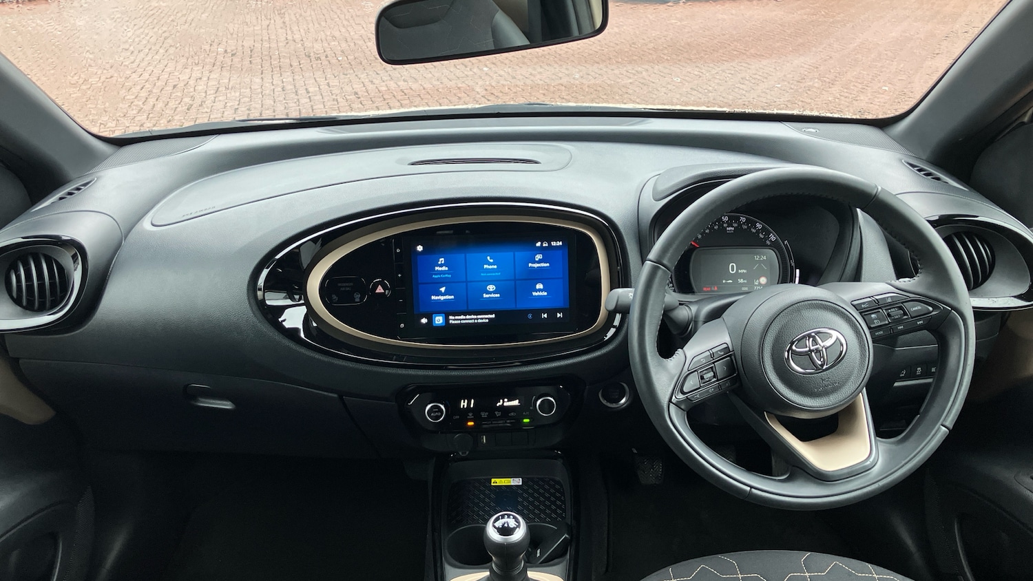 Used Toyota Aygo X 2024 for sale - 77579435: Photo 37