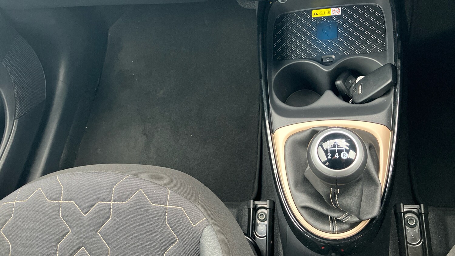 Used Toyota Aygo X 2024 for sale - 77579435: Photo 43