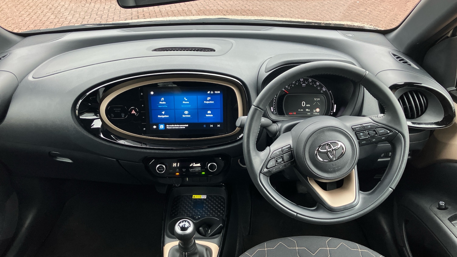 Used Toyota Aygo X 2024 for sale - 77579435: Photo 6