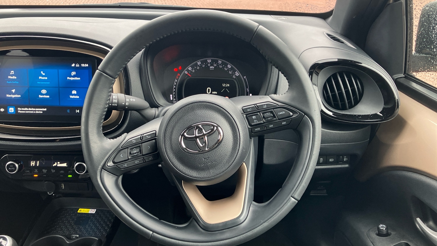 Used Toyota Aygo X 2024 for sale - 77579435: Photo 8