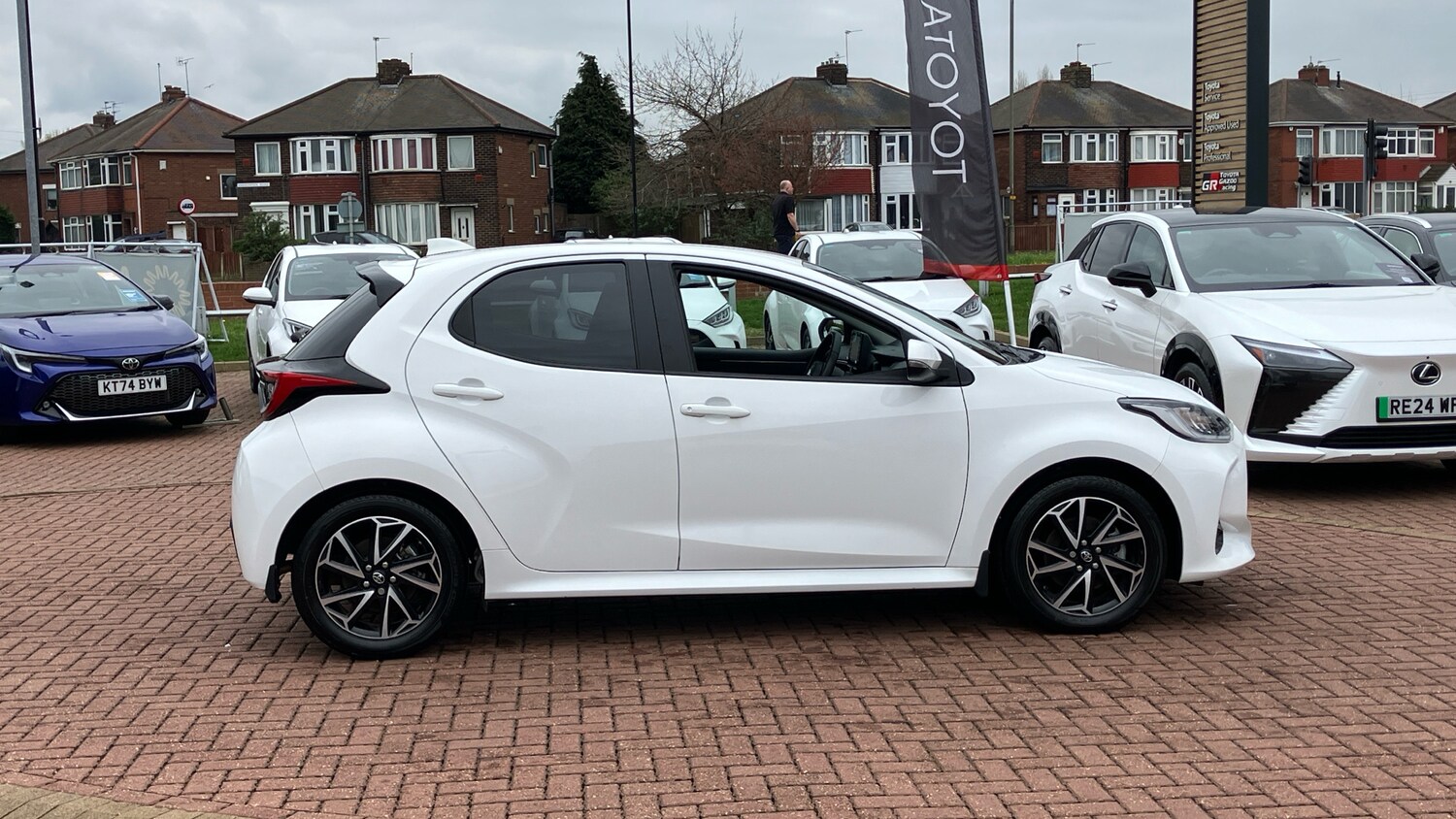 Used Toyota Yaris 2022 for sale - 78175687: Photo 23