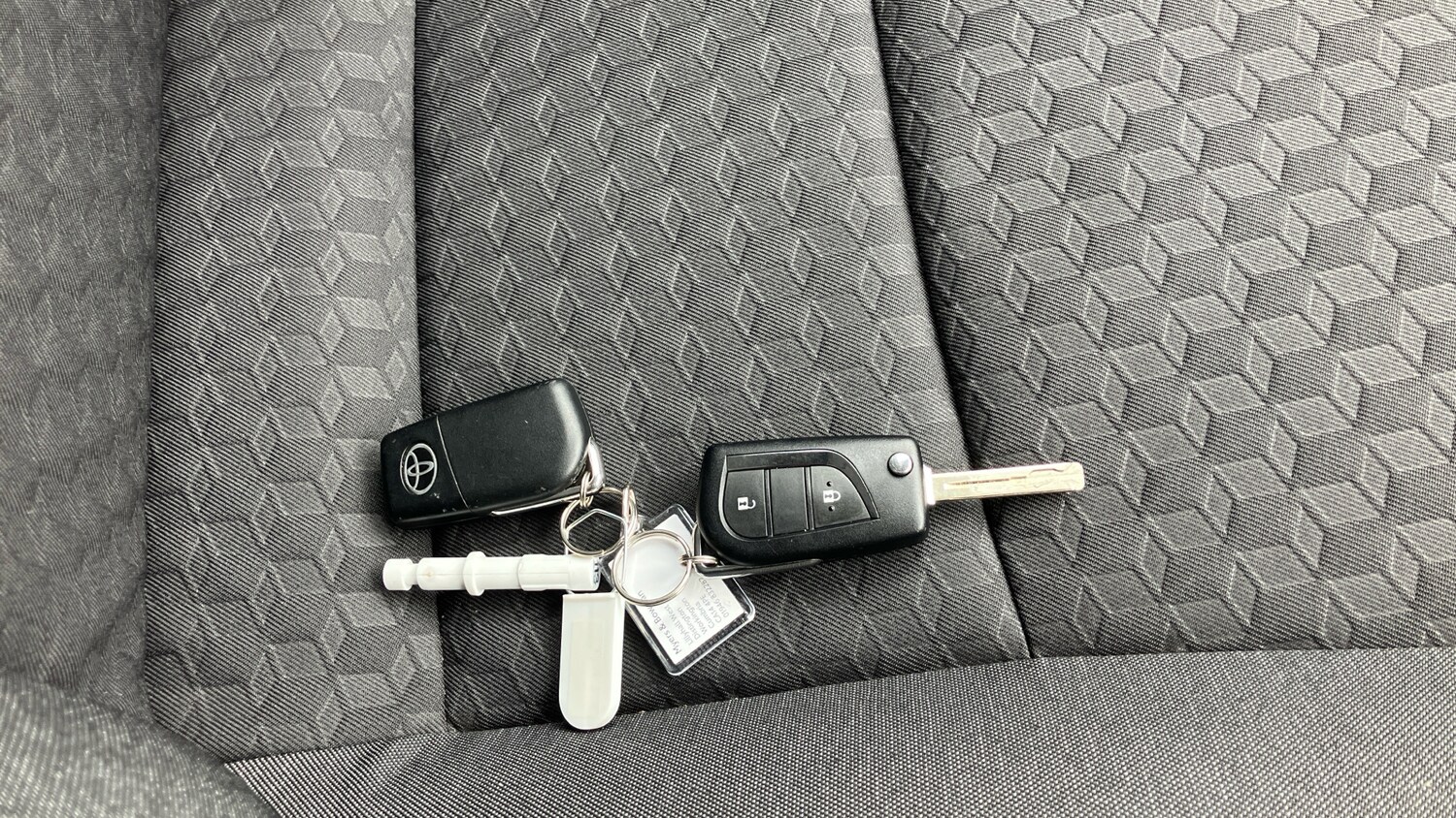 Used Toyota Yaris 2022 for sale - 78175687: Photo 28